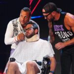 Christopher Lindsey Instagram - #NeckStrong