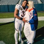 Ciara Instagram – I love you so much. #3 💙🧡🤍