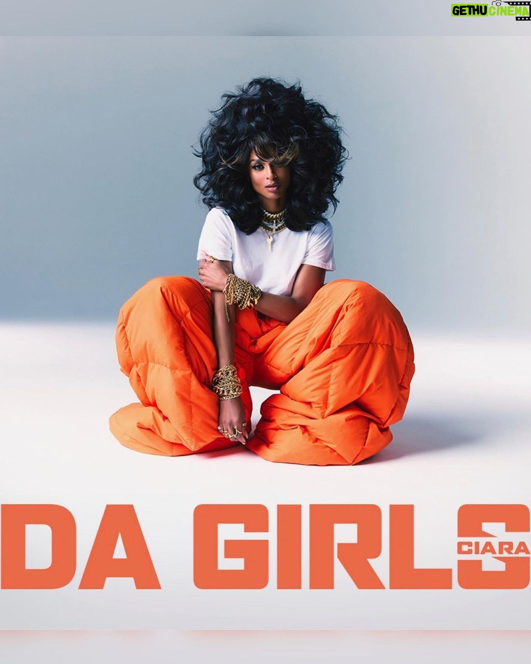 Ciara Instagram - I made this for all Da Girls around the world! Shout out to the amazing artists that have joined me on this journey! Da Girls Collection OUT NOW On all platforms! Dance Mix ft @LayBankz R&B Slow Mix ft @DerrickMilano Da Girls Mix ft @Lola.Brooke & @LadyLondon 🫶🏽 Ya’ll!!