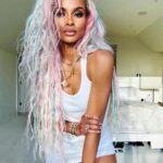 Ciara Instagram - 🦄C.