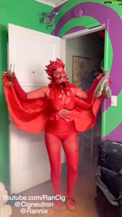 Cig Neutron Instagram - Sorry Satan weekends over, back to work…@rannieaugogo #nottodaysatan #satan #funny #satanmemes #meme #lol #comedy