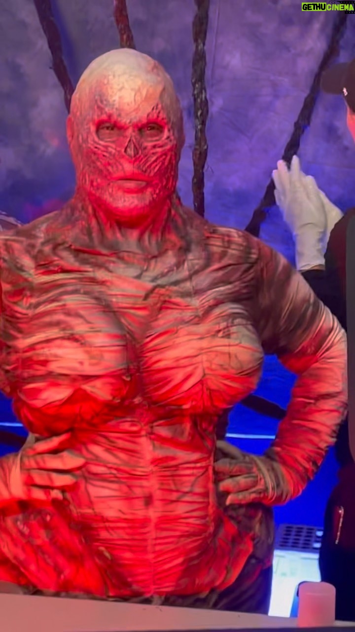 Cig Neutron - 2K Likes - That time @rannieaugogo and I turned @patrickstarrr into #vecna from #strangerthings or Vecky if ya nasty. This was an absolute joy to do and I pulled it off in like less than a week. Go watch Patrick’s video about it! #makeup #makeupfx #fxartist #dnd #creaturedesign #creaturemakeup