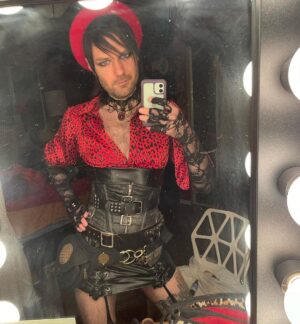 Cig Neutron Instagram - Went out dancing for the first time in like 2 or 3 years. Throughout my life I’ve felt most alive when I’m dancing. Dance is more important to the soul than most people may realize. So much fun was had. Saw so many people I knew. So grateful I’m at a place in my life that I have the clarity to finally reconnect with all parts of myself.

 #alchemist #alchemy #rebis #occult #esoteric #goth #gothfashion #fashion