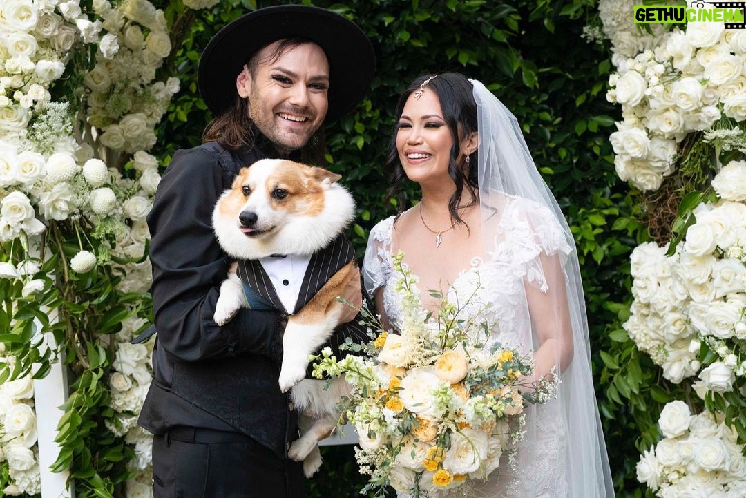 Cig Neutron - 6K Likes - We did it! @rannieaugogo and I got married!! I couldn’t ask for a better partner. I am constantly in awe of you in every way. We’ve shared so much over the last 12 years and I’m so excited to see where our journey takes us from here. There’s no one else I could even imagine spending my life with and my heart is overflowing with gratitude for you and for our life together. I can’t thank Boogie @thesouthparkers enough for everything you’ve done for us, you seriously brought together the most perfect dream wedding I could have even imagined in a mind bogglingly short amount of time. I’m so grateful I got to share this moment with my family and it’s all thanks to you. So grateful for @zachariahthewitch for being the perfect officiate and @loveandleafboutique for the incredible bouquet. I’m so happy that my best friend since middle school @nate.diabetus.lees.drummer got to come out and be my best man and walk @tupacshacorgi down the aisle. Words can’t even describe how perfect everything was and how steeped I am in gratitude for all of it. #wedding #marriage #weddingdress