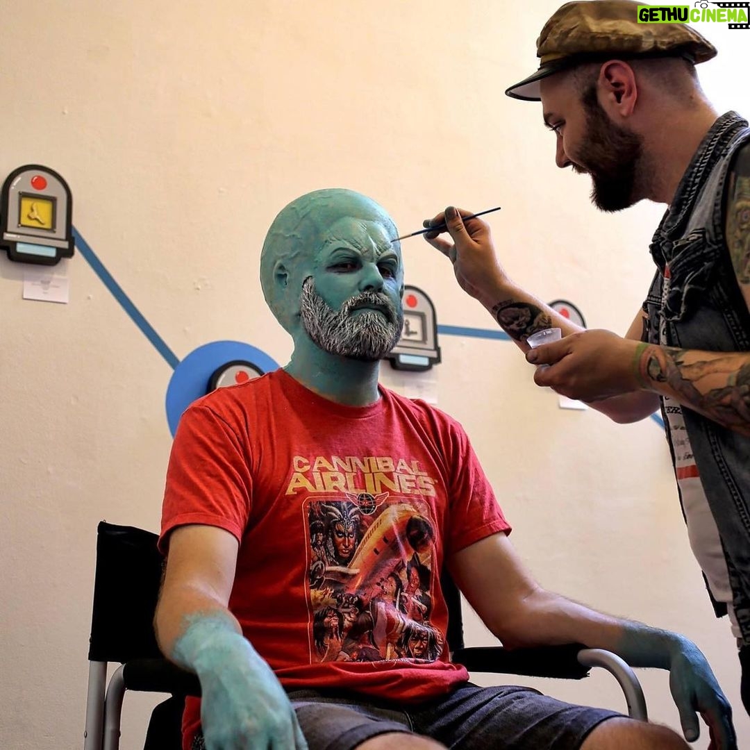 Cig Neutron Instagram - A long time ago @rannieaugogo and I making up @alexpardee using @rbfx appliances. Rannie’s makeup by me. #spfx #alien #makeup #makeupfx #makeupartist #ghost