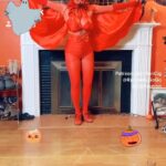 Cig Neutron Instagram - She’s back! #spookyseason #sfxmakeup by @cigneutron #trending