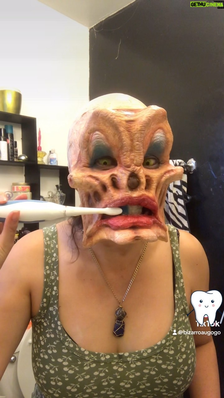 Cig Neutron Instagram - Meh #sfx @cigneutron #motherbrain #cosplay