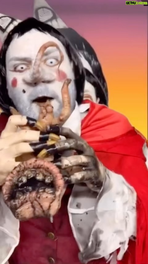 Cig Neutron - 487 Likes - Another montage of my wacky weird life. Honestly just so grateful for the irreverence that continually manifests in my experience. @rannieaugogo @tupacshacorgi If you want to use my music for your reels just search Cig Neutron. #art #life #lifestyle #weirdo #artist #creator