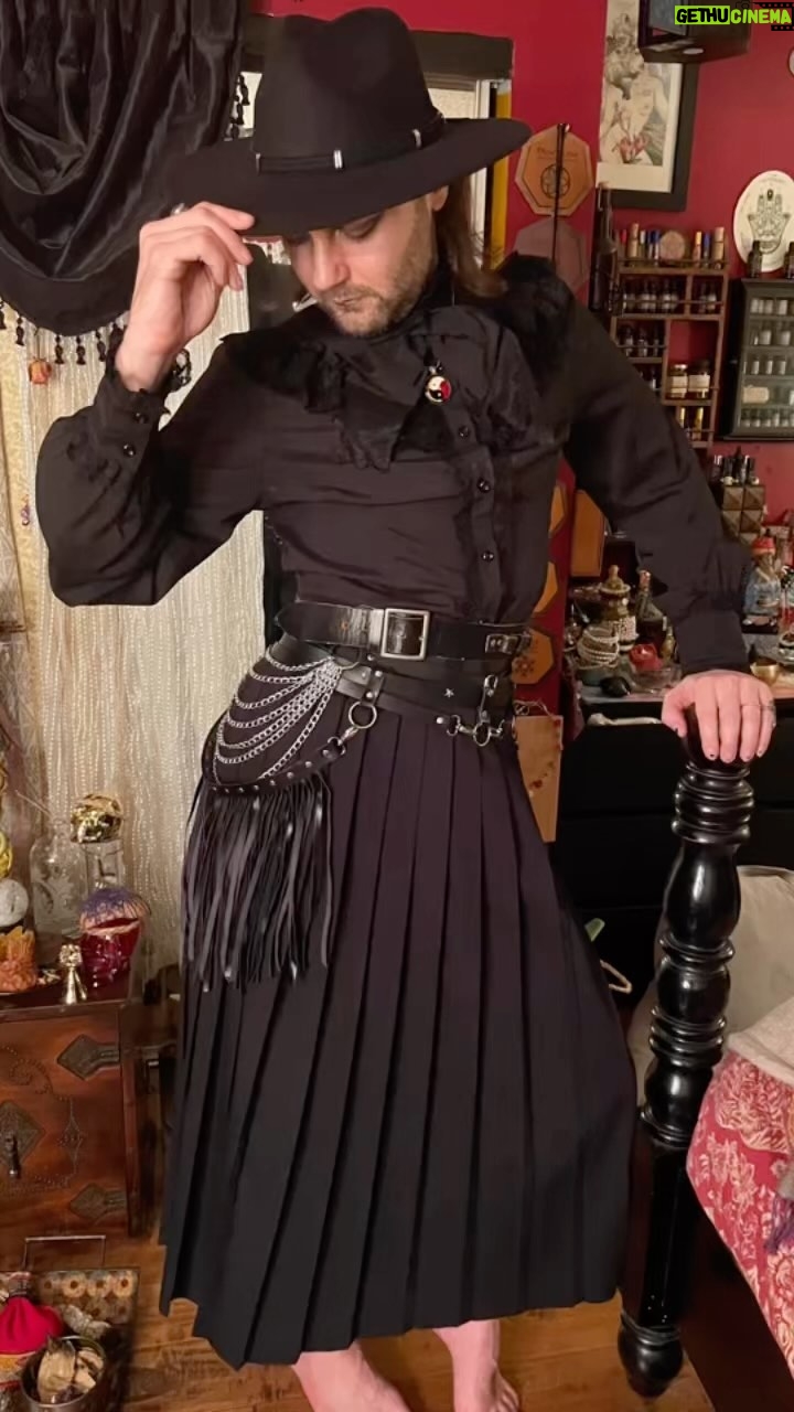 Cig Neutron - 536 Likes - I had a wonderful day with @rannieaugogo and our Pal @vampirate1782 Babadookin it up for the @themysticmuseum ‘s pride party. I got dolled up to live out my goth western Lolita scene kid fantasy in a sweet fit after finding a sweet skirt #thrifting @goodwillintl we saw @michaelmyersinheels and Our dear pal @zachariahthewitch while checking out the Mystic Museums YTkills exhibit. Also saw @smalltown_weirdo which I absolutely adore the shirts they make. Got one which I’ll post photos of soon. Then finished off with a super nostalgic trip down memory lane with so many things that inspired me as a child in their Lost toys exhibit. Highly recommend. #mmpride23 #pride #genderfull #nonbinary #fashion #nonbinaryfashion #mysticmuseum