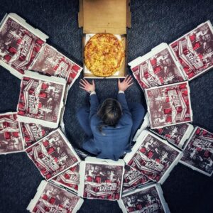 Claire Danes Instagram - Gotta get a slice before you save the world 🍕 #NationalPizzaDay #homeland
