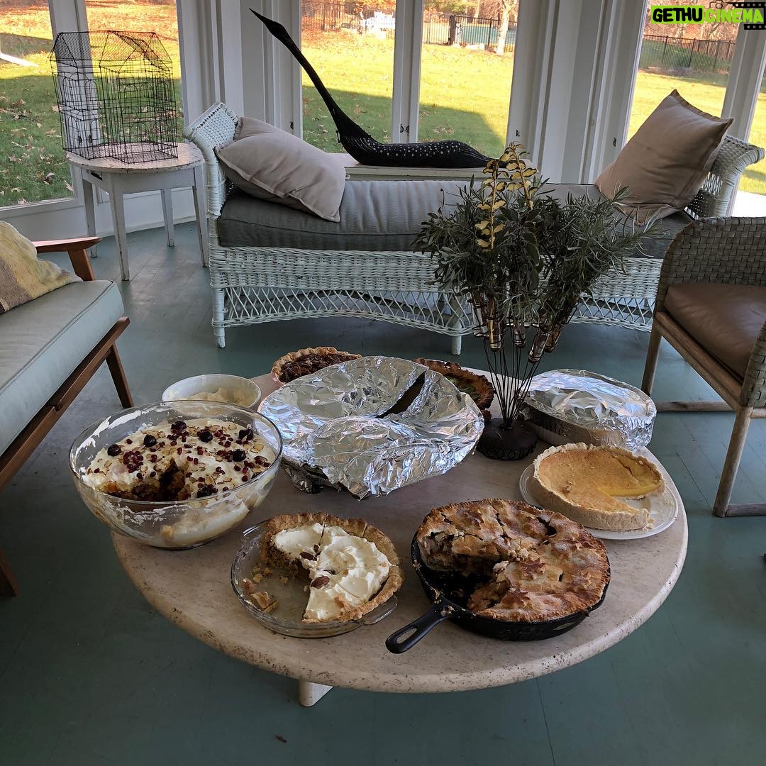 Claire Danes - 3.4K Likes - Breakfast.