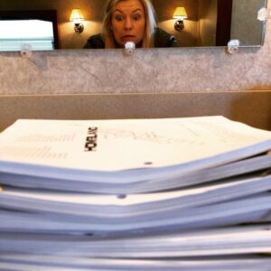 Claire Danes Instagram - Homeland Work #season7 #homeland #thatsalotofseasons
