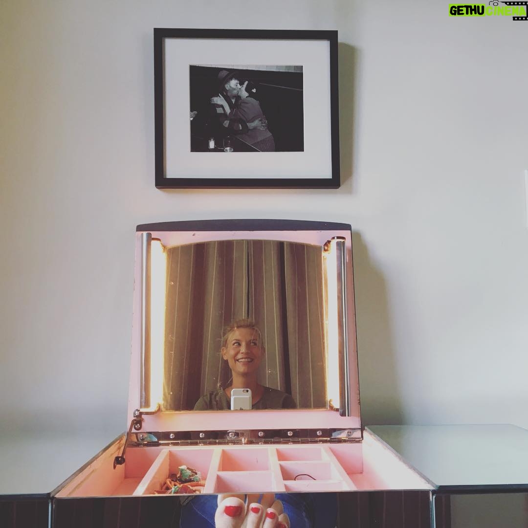 Claire Danes - 3.4K Likes - Hubby caught me taking a totally casual selfie by my vanity. #puttingthevaininvanity #puttingthepinkieinpink #redtoes #weegee