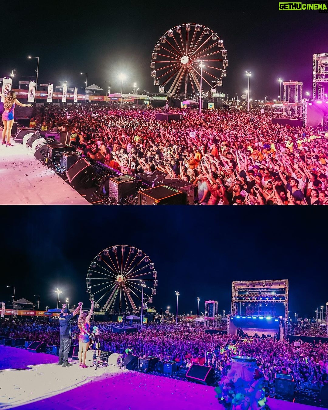 Claudia Leitte Instagram - Um carrossel de Amor em Salvador 💎 Obrigada @saltur.salvador.turismo @prefsalvador @brunoreisba! Parabéns por mais um evento lindo! Feliz Ano Novo!!!