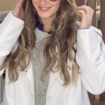 Claudia Leitte Instagram - Ganhei luzes no cabelo 💇‍♀️ … entrei no carro me curtindo 🪞 … marido elogiou 👩‍❤️‍👨 … mas, o melhor da trajetória foi conseguir o registro final! 🥹🥹🥹🥹🥹🥹🥹🥹🥹🥹🥹🥹 Concorda?