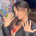 Claudia Leitte Instagram - A festa anual chiquérrima da @oliverusa_ foi especial pra cada convidado, nos mínimos detalhes, mas o prazer de desfrutar da noite de ontem foi todo meu! Obrigada à rainha @karinmoz e toda sua família e aos meus amigos lindos e talentosos, @jperryofficial e @tomkray , que fizeram uma participação inesquecivel no meu show!