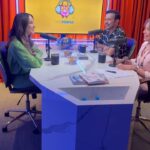 Claudia Leitte Instagram - “A vida é - ‘de fato’- a arte do encontro…” Eu só agradeço a Deus por ter a honra de estar ao lado gente como vocês, @anabeatriz11 @alexpsicologo! Meu primeiro podcast da vida tinha que ser esse! Que programa espetacular! Que equipe massa! Que delícia de papo! Dia 14/11, às 19:30h, no @podpeople_ , vocês têm que assistir! 🥹😍