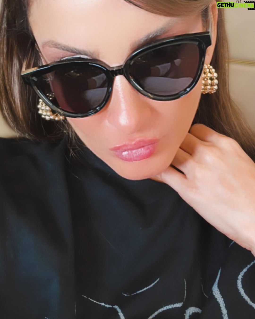 Claudia Leitte Instagram - O UNIVERSO INTEIRO SE ALINHANDO ALÉM DO QUE SE VÊ… #Liquitiqui