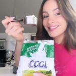 Claudia Leitte Instagram - Uma dica super saborosa que me da energia para encarar a correria do dia a dia é o leite em pó da @ccgloficial. É super prático e delicioso, parceiro para todas as horas 🥛🤍.