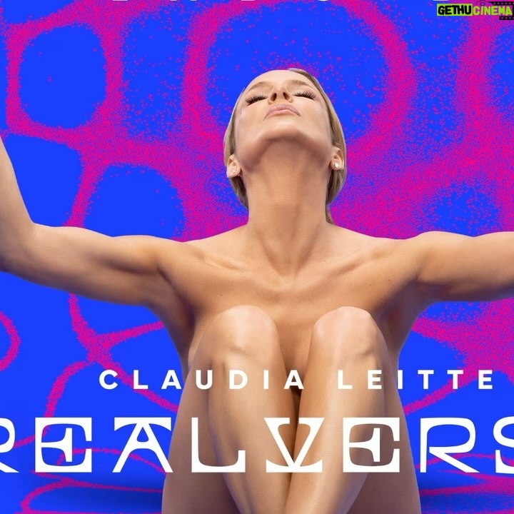 Claudia Leitte Instagram - Disponível agora em todas as plataformas digitais, o #Realverso #LadoB :) Porque a gente tá escrevendo uma história feita de encontros, paixão, música e amor!