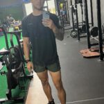 Claudio Puelles Instagram - Speed day. Working hard to reach the top 💪🏼🙏🏼 Good music and good workouts. #ClaudioPuelles #PrinceofPeru #ArribaPeru #UFC281 Symmetry Fitness & Performance