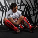 Claudio Puelles Instagram - Nuevas armas para esta temporada 2023. Gracias @uppercut.pe 💪🏽🇵🇪 Encuentra toda la línea 2023 en @centralsportperu #ClaudioPuelles #PrinceofPeru #ArribaPeru #peru #peruvianpower #uppercutperu #boxing #mma #training