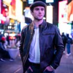 Claudio Puelles Instagram - Viviendo mi momento 📸: @desautomatas #ClaudioPuelles #PrinceOfPeru #UFC281 #newyorkcity Times Square, NYC
