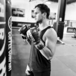 Claudio Puelles Instagram – 💥 ꜰʀɪᴅᴀʏ ᴠɪʙᴇꜱ 💥

🥊@uppercut.pe
.
.
.
.
.
.
#ClaudioPuelles #PrinceOfPeru #arribaperu #UFC #MMA #training #grind Kill Cliff FC