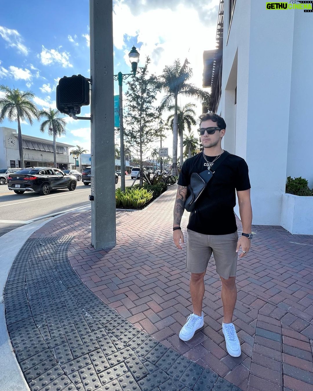 Claudio Puelles - 2.3K Likes - Conociendo Delray Beach y comiendo una de las mejores carnes locales @cut432steakhouse