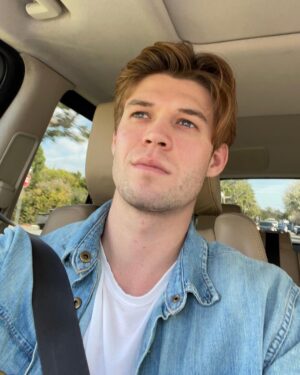 Colin Ford Instagram - Sitting in traffic 🙃 #storysawitfirst