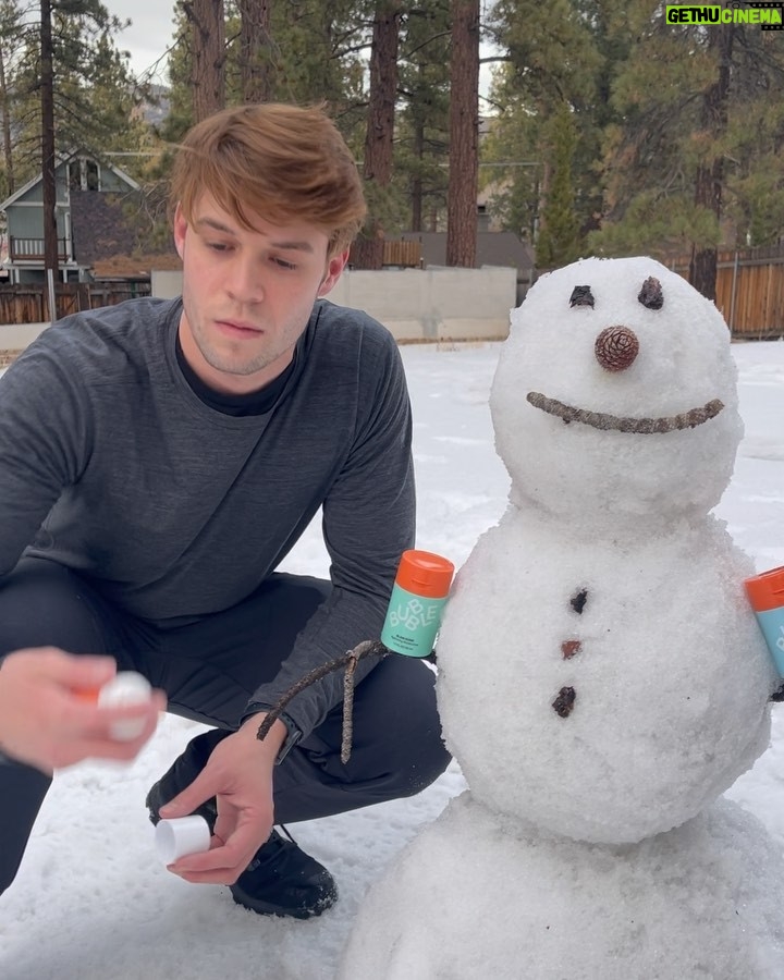 Colin Ford Instagram - Just chillin with my guy Frosty ☃️ talking about how much we love @bubble especially in these dry winter conditions ❄️ #ad Big Bear Lake, California