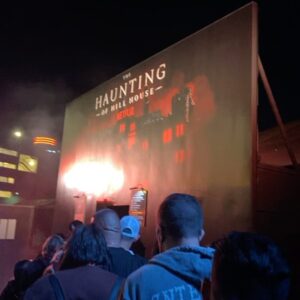 Colin Ford Instagram - The one time red eye comes in handy is for Horror Nights 🔪 thanks for having us this week @unistudios @horrornights 🩸 👻