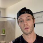 Colin Ford Instagram - A rant about #Bubbleskincare that sparks the conversation #WhatsOnYourFace ? We all go through different things with our skin but it doesn’t have to be a struggle 🙏🏼 #ad