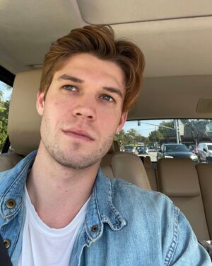 Colin Ford Instagram - Sitting in traffic 🙃 #storysawitfirst
