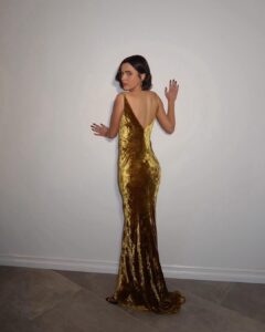 Connar Franklin Instagram - golden moment 🏆 1996 @donnakaran dress of my dreams 😍 make up: @makeupkarly styling: @mar3ntaylor hair: @sierrakener diamonds: @costolostudio