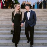 Connar Franklin Instagram – the guest’s fashion >>> 

(we’ve only got a few of these back, and i cannot wait to see all of them. these kinda shots were so important to me, and @josevilla + team captured the dramaaa)

photo team: @josevilla 
@nancyvilla @megsorel @thevictorvillatoro @davissmithphoto 

@samkoma.world 
@biltmoreestate 
@beinspiredpr Biltmore Estate