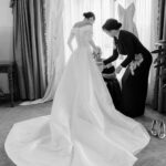 Connar Franklin Instagram – getting ready…. 🤍🤍🤍

wedding dress: @eliesaabbridal from @loho_bride
mua: @jentioseco
hair: @flawlessairbrush
nails: @tombachik
glow: @isabelalysa The Biltmore Estate