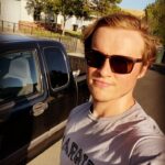 Connor Weil Instagram - Suns out....take out. 🤙🏻
