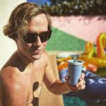 Connor Weil Instagram - Anytime of year. Any weather. Hot or cold @thefriendlycup is the go-to eco friendly travel mug. Made with Wheat straw so it’s 100% biodegradable. Clean the earth and coffee on. #thefriendlycup #partnersincoffee www.friendlycup.org