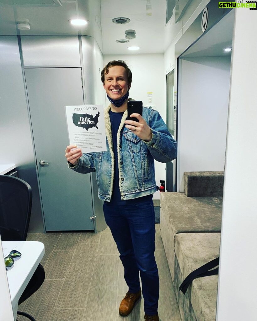 Connor Weil Instagram - 2 bookings in two months. Thank you @appletvplus. #littleamerica season 2 premiere will air next year, and I’m currently working on the set of #acapulco down in Mexico! Special thanks to @michaelabramsgroup and @stewarttalentlosangeles for making dreams come true. #actor #actorlife #travel #appletv #paradise