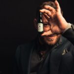 Conor McGregor Instagram – ‘Tis the shortest day of the year and you’ve yet to find that final stocking stuffer. Luckily Proper No. Twelve founder @thenotoriousmma has got ya covered. 🥃🍏🎁 #HappyHolidays #IrishApple