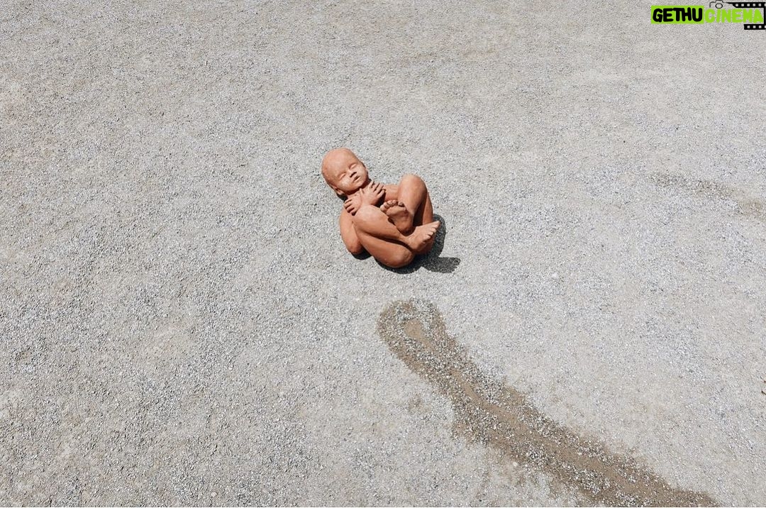Constantine Markoulakis Instagram - «Ξέρεις ποιος είσαι; Ξέρεις ποιοι είναι οι γονείς σου;» Οιδίπους Τύραννος | Επιδαυρος | 12•13 Ιουλίου #oedipus #theatre @oedipustyranos