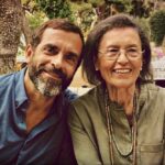 Constantine Markoulakis Instagram - Εδώ, ένας ενήλικος άνδρας, με μια γυναίκα στην οποία οφείλει πολλά. #mothersday