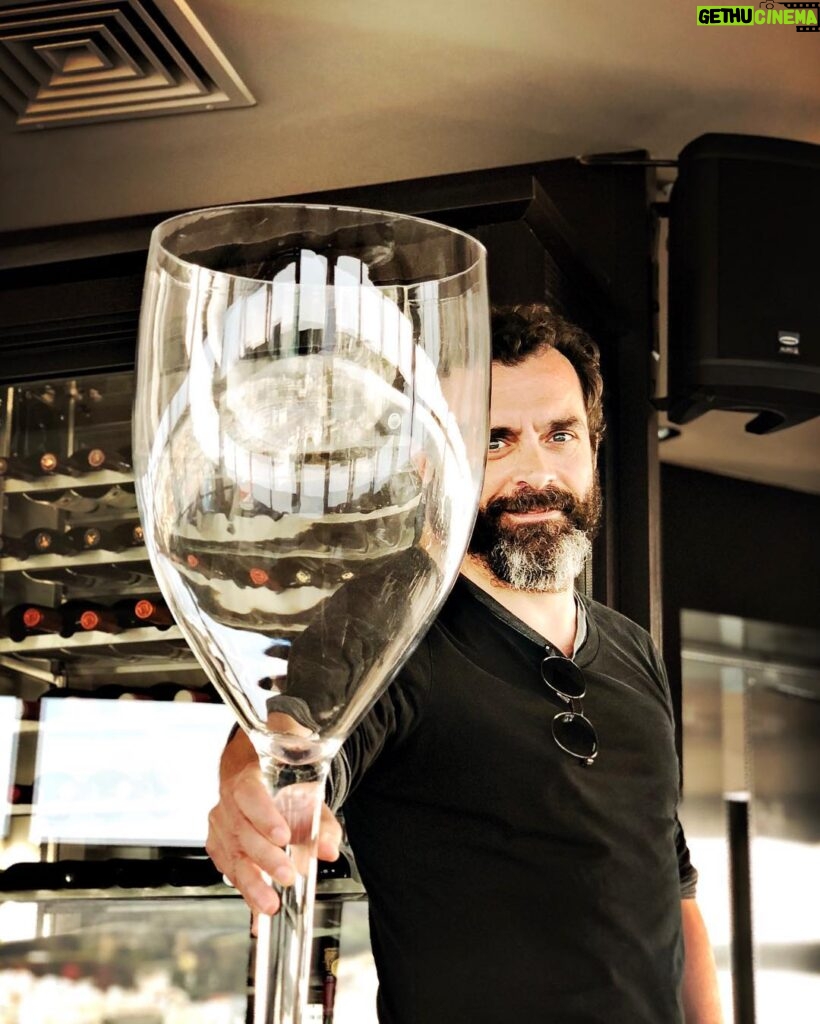 Constantine Markoulakis Instagram - In vino veritas #outofproportion