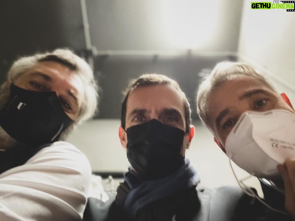 Constantine Markoulakis Instagram - The three mask-eteers! @alkiskourkoulos @atheridis_thodoris_official