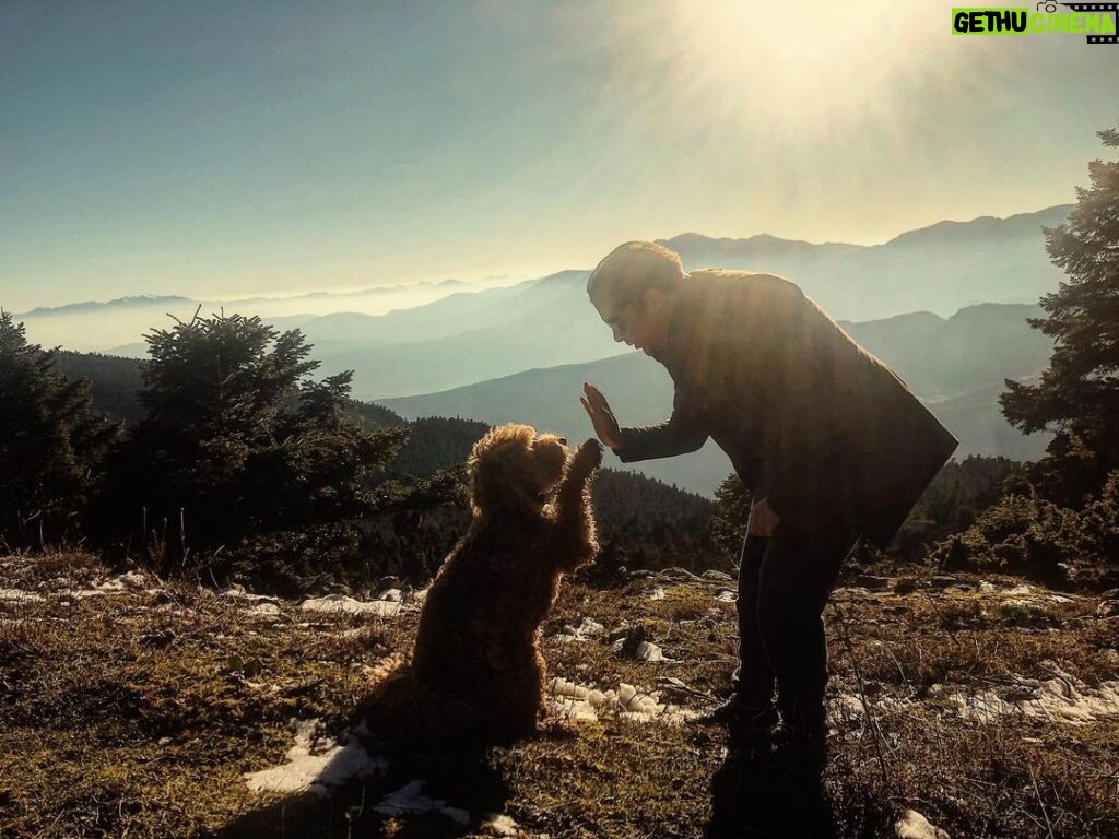 Constantine Markoulakis Instagram - His Master’s Voice - mountain edition
