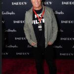 Craig Shoemaker Instagram - Blessed to have walked red carpets for 30 yrs. But this is one time I miss my wife, since she would usually accompany me. Don’t like the solo look. Where’s my life plus one?! Where are all those women who claim they want a sense of humor in her man? If that’s what you want, I am Ryan f’in Gossling! Where my HaHa Mamas at? Now, I will admit, there’s a bit of klutz with the Hollywood glitz. Years ago, with a famous actress on my arm, I stepped on her dress in the middle of the paparazzi snapping pics, and almost turned the premiere into a strip club. That plunging neckline took an unexpected plunge. #improv #standupcomedy #redcarpet Hollywood Improv Comedy Club