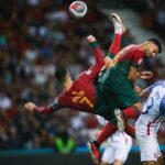 Cristiano Ronaldo Instagram - Estamos no EURO 2024!💪🏼🇵🇹 Muito feliz por ajudar Portugal a atingir mais uma fase final de uma grande competição. Um agradecimento especial à Federação Portuguesa de Futebol e aos adeptos que estiverem presentes no estádio pela bonita homenagem!🙌🏼🇵🇹