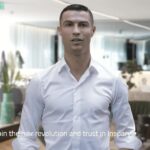 Cristiano Ronaldo Instagram - Gracias a la dedicación y el trabajo de nuestros equipos, continuamos con la expansión internacional de Insparya! Insparya abre su 4ª clínica en España y 11ª del Grupo, en Bilbao. La nueva clínica del Grupo Insparya, de 600 m2, cuenta con 6 salas dedicadas al trasplante capilar con la exclusiva tecnología BotHair® UltraPlus y 2 salas de tratamiento para atender a todas las personas que sufren alopecia y quieren recuperar su salud capilar. Estamos orgullosos de formar parte del proyecto que lidera la nueva era en el cuidado de la salud capilar y los trasplantes de cabello. Estamos agradecidos a nuestros más de 50.000 pacientes que han confiado en nosotros. Más información en @insparya_es #Insparya #InsparyaHairClinic #InsparyaBilbao #hairgroup #hairclinic Thanks to our teams’ dedication and work, we’re continuing Insparya’s international expansion! Insparya is opening its 4th clinic in Spain and 11th in the Group, in Bilbao. The new Insparya Group clinic, covering 600 m2, has 6 rooms dedicated to hair transplants with the exclusive BotHair® UltraPlus technology and 2 treatment rooms to serve everyone who is suffering from alopecia and wants to get their hair health back. We are proud to be part of the project leading the new era in hair health care and hair transplants. We`re thankful to our over 50,000 patients who trusted us. More info at @insparya_es #Insparya #InsparyaHairClinic #InsparyaBilbao #hairgroup #hairclinic