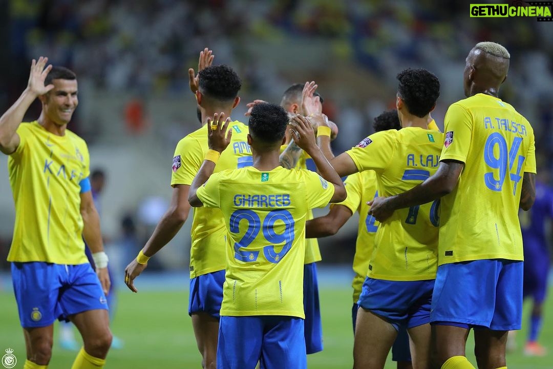 Cristiano Ronaldo Instagram - النصر بمن حضر 💪💙💛
